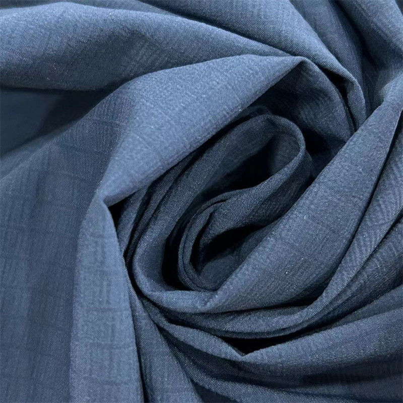 40D+20D*70D+40D+70D 100GSM Tejido reciclado de nylon espandéx 70D Repelente de agua con rejilla espumosa