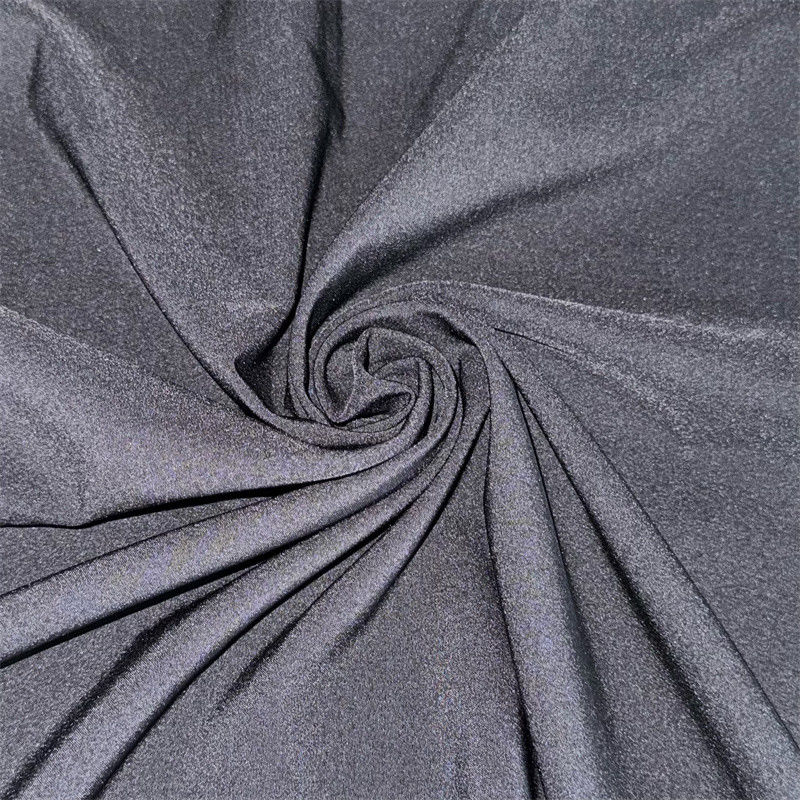 Tejido de montaña de estiramiento de cuatro vías reciclado 100D+40D*100D+40D+75D 94% Poliéster reciclado 6% Spandex 161GSM