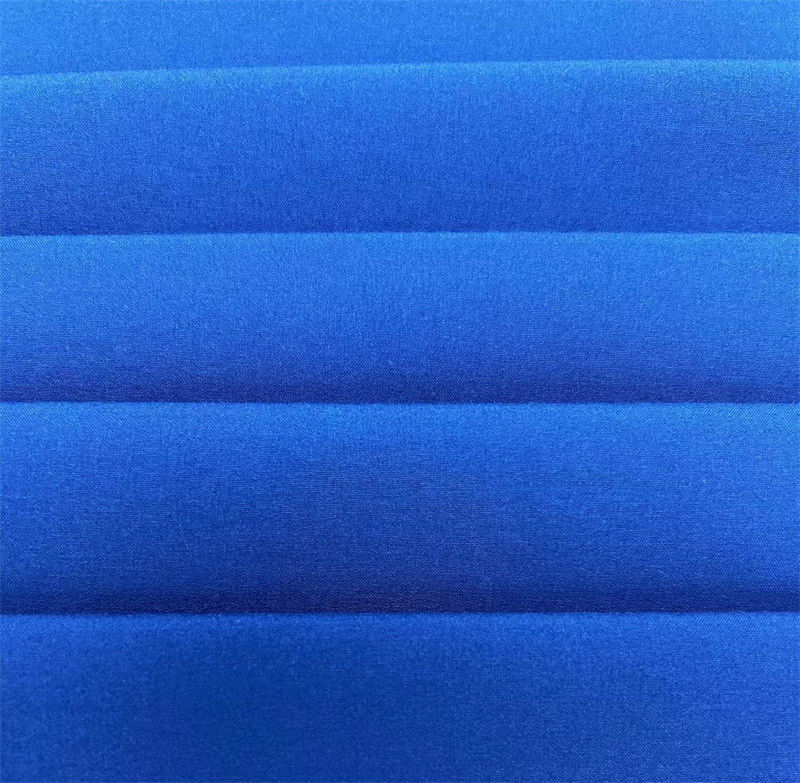 Tejido simple reciclado Tejido de estiramiento de cuatro vías 75D+40D*150D+40D 94% Poliéster reciclado 6% Spandex 166GSM