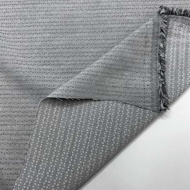 Tejido de montaña triangular de doble tono de cuatro vías con pantalones de poliéster catiónico camisas blusas