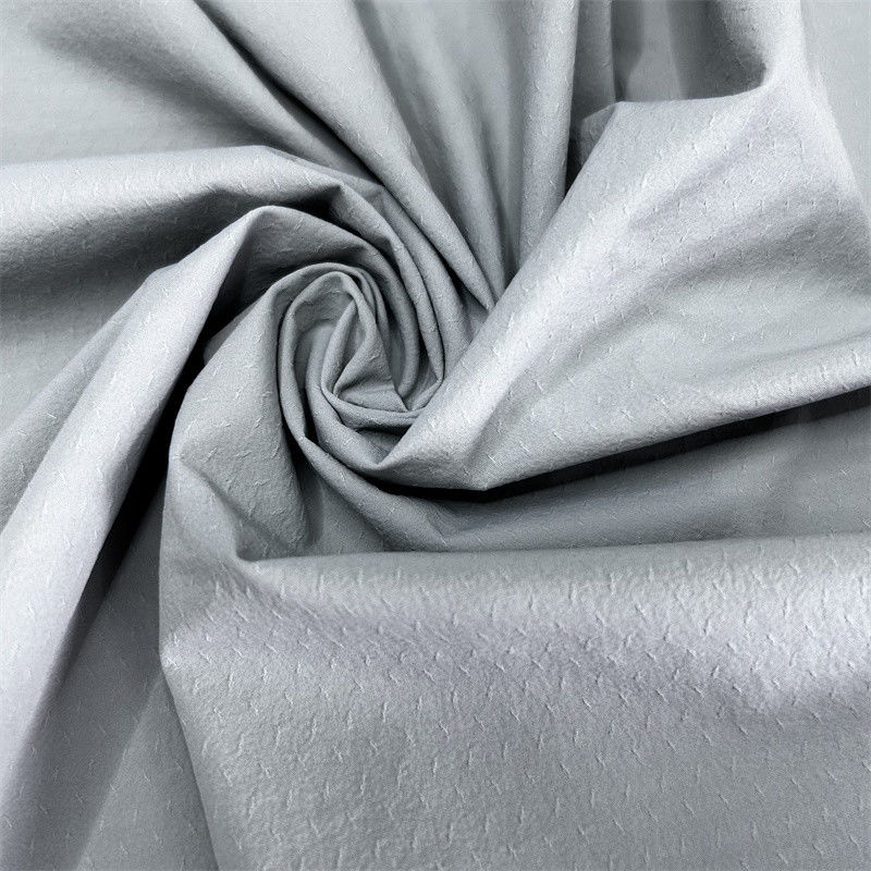 70D+40D*70D+40D Efecto Jacquard de Twill tridimensional para camisas chaquetas delgadas