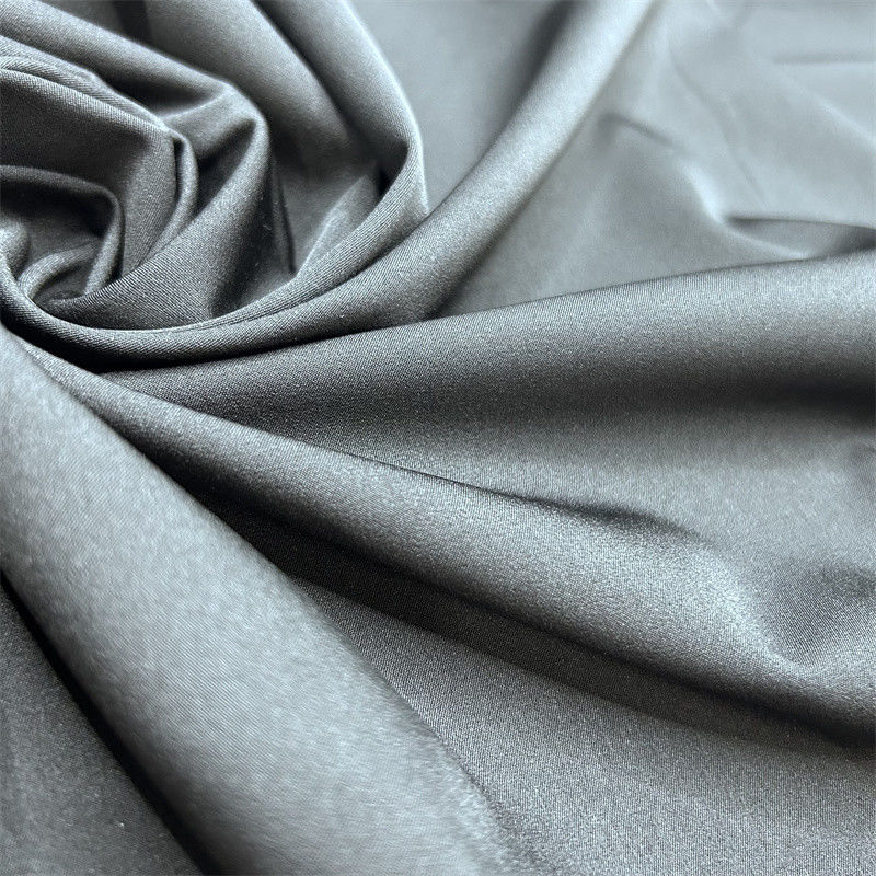 75D2/1 Twill Tejido elástico de cuatro lados Material cómodo y elástico